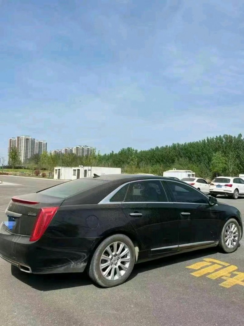 烟台15年凯迪拉克XTS4