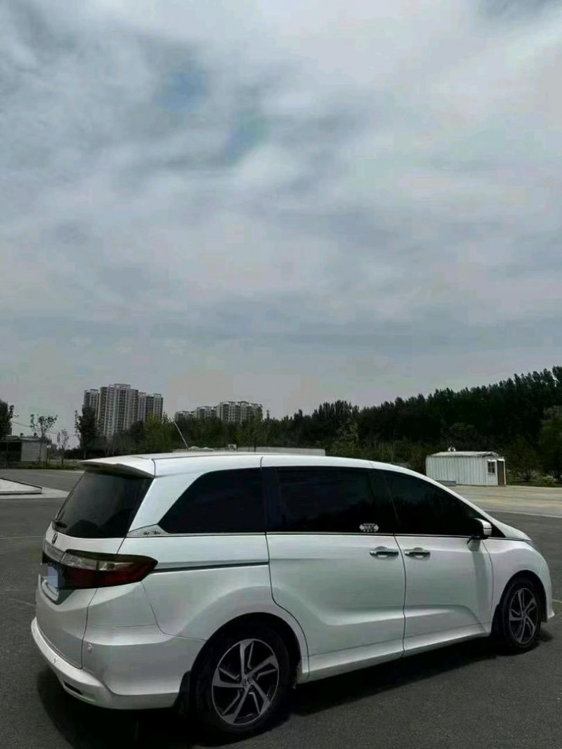 东营17年本田奥德赛4