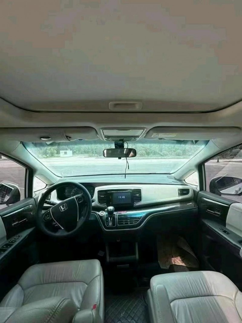 东营17年本田奥德赛8