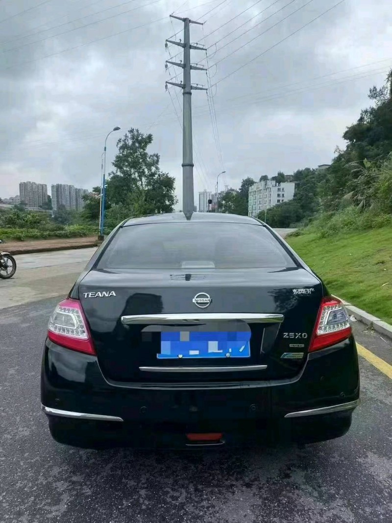 泉州11年日產天籟5