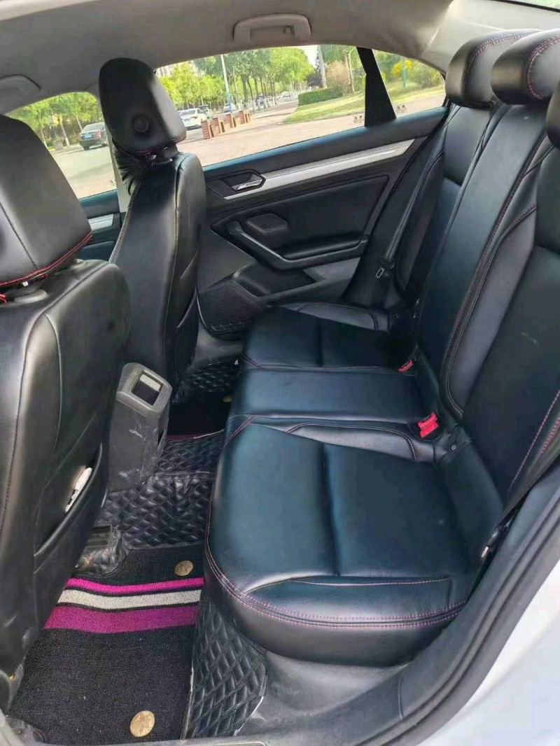 保定18年大众凌渡5