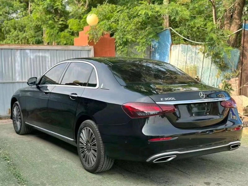 东营22年奔驰E4