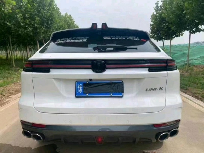 安陽22年長安汽車UNI-K6