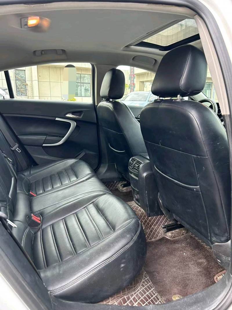 宿迁16年别克君威4