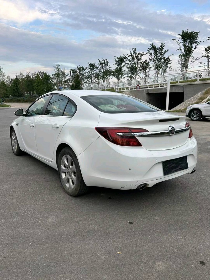 宿迁16年别克君威7