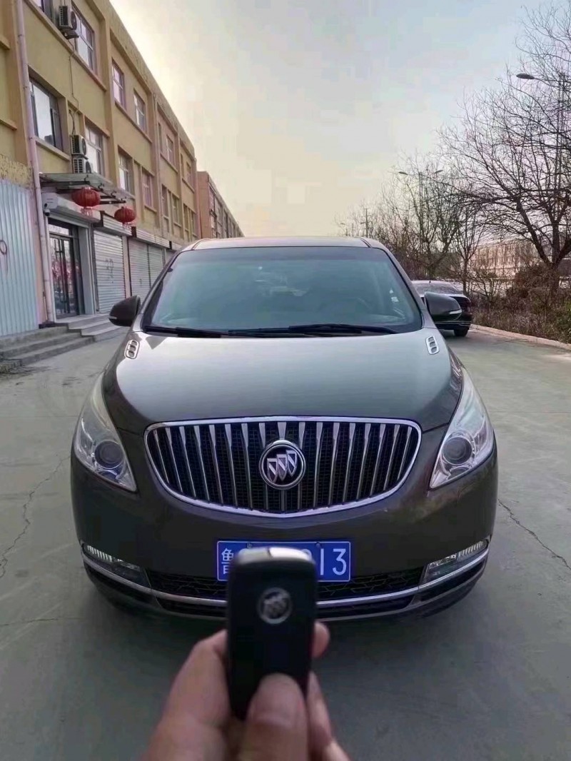 东营16年别克GL81