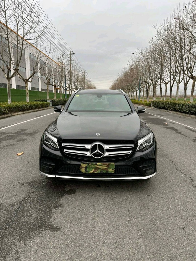 徐州17年奔驰GLC1