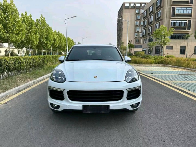 徐州16年保时捷卡宴1