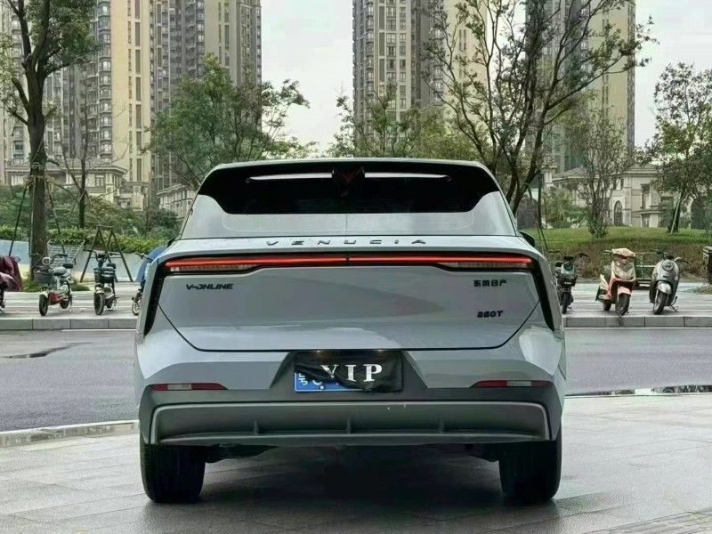 東莞23年啟辰大V9