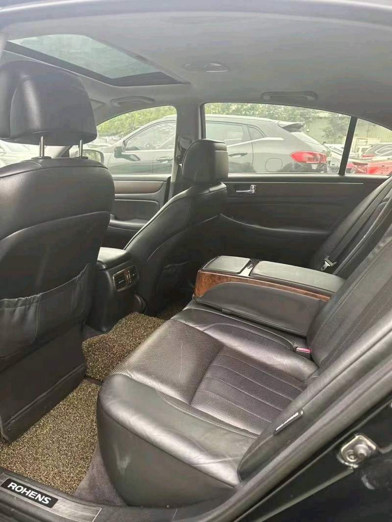 广州09年现代劳恩斯7