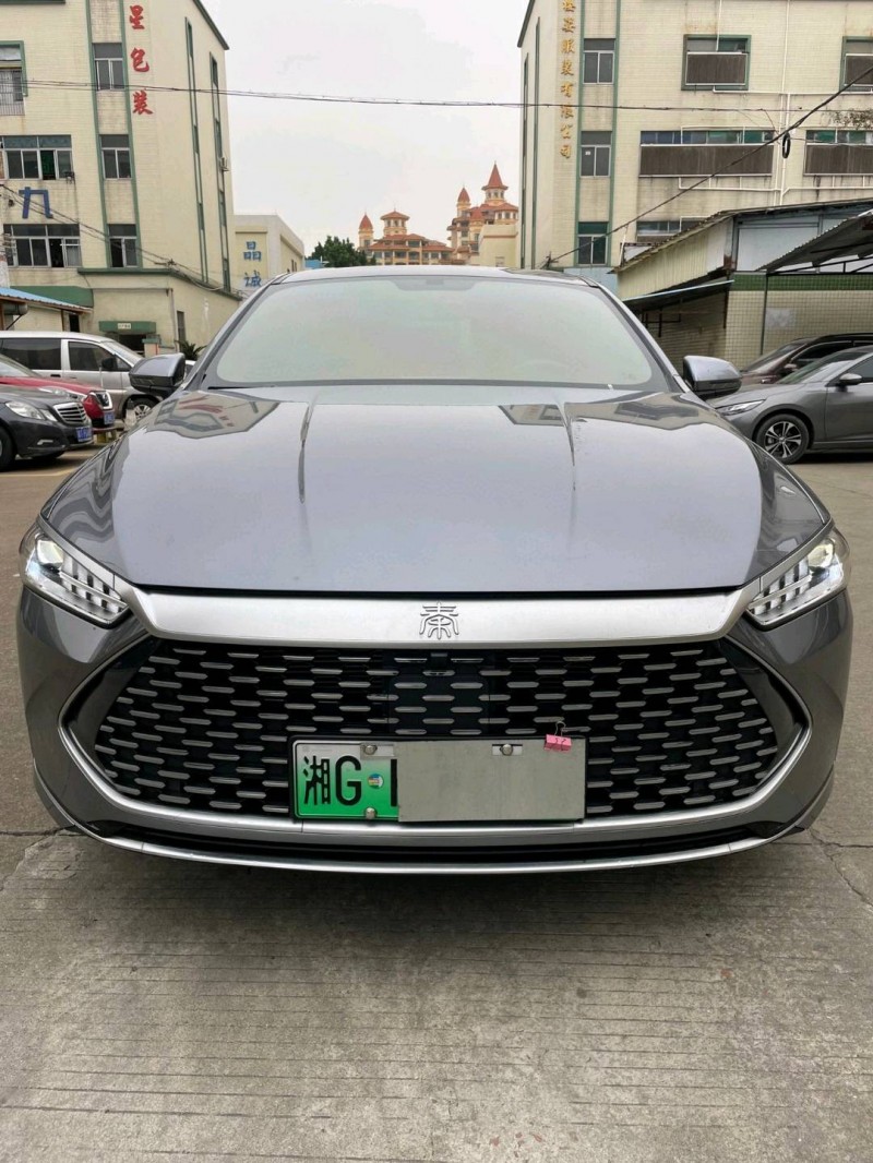 中山22年比亚迪秦1