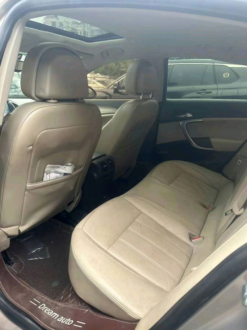 广州13年别克君威7