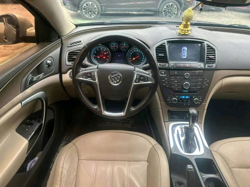 广州13年别克君威9