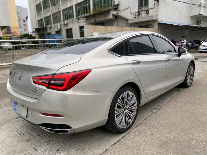 中山22年红旗H54