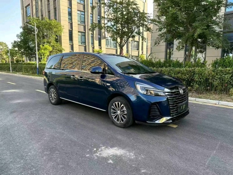 徐州23年别克GL82