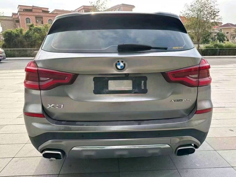 广州19年宝马X39