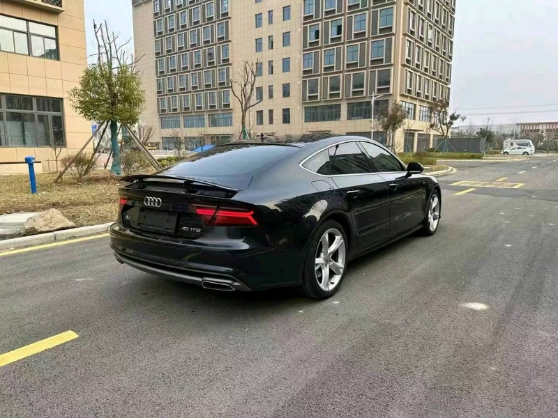 徐州17年奥迪A7L8