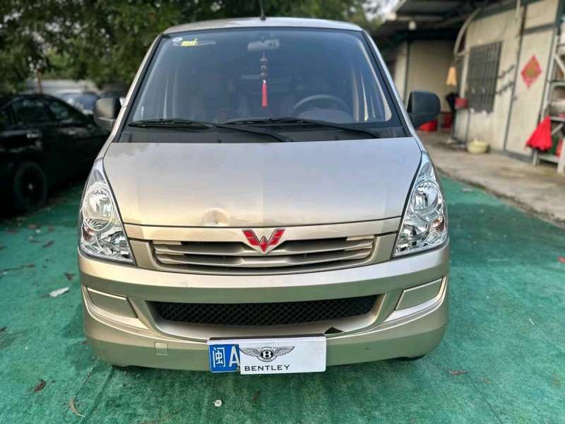 廣州21年五菱汽車宏光1