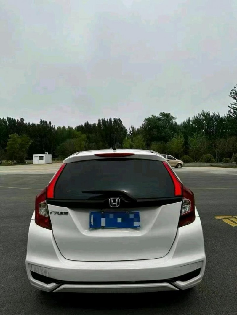 东营20年本田飞度9