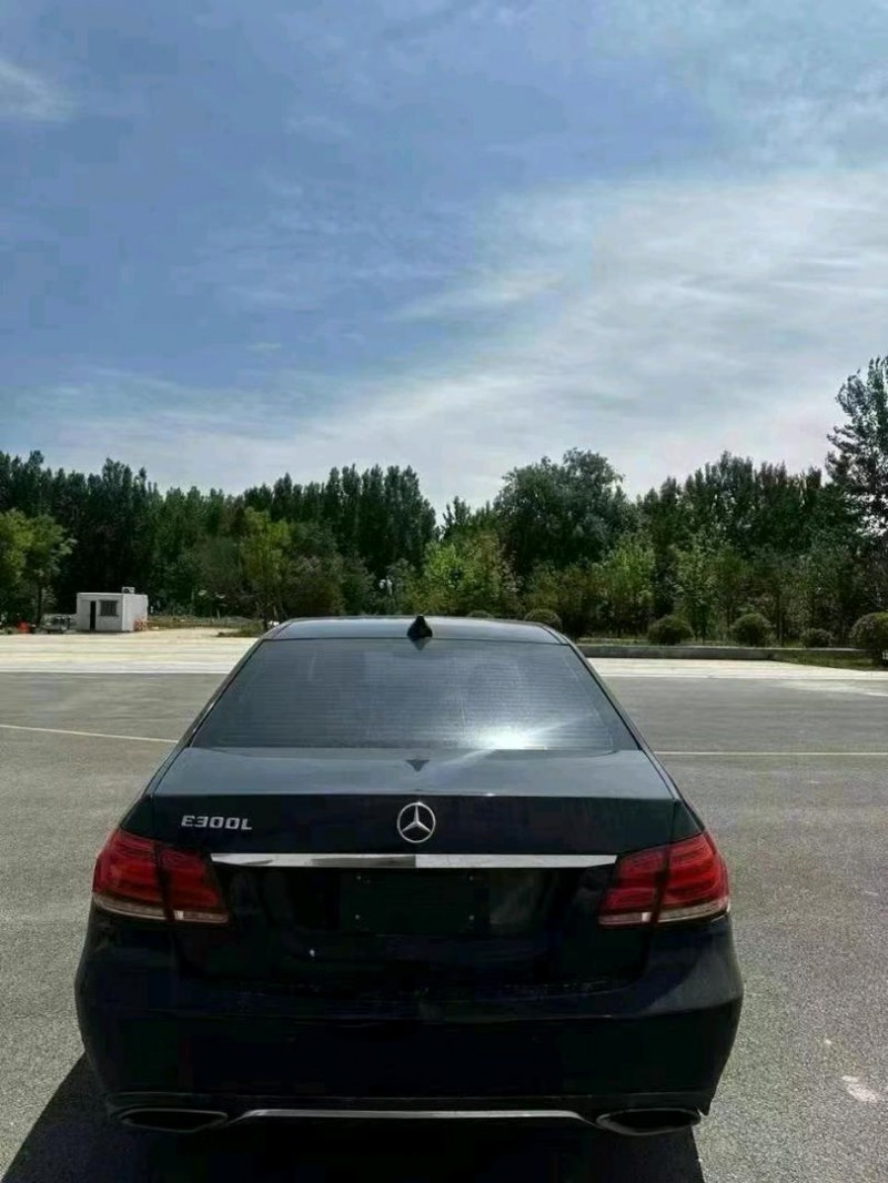 东营13年奔驰E9
