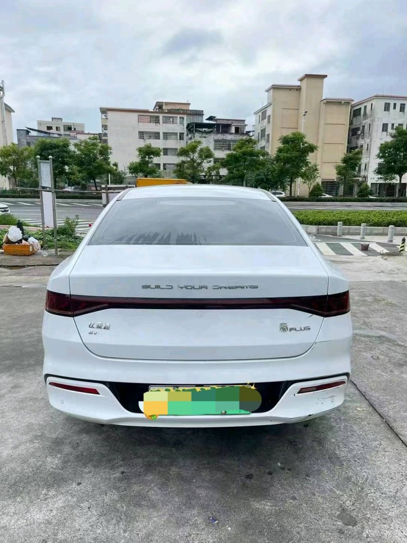 广州23年比亚迪秦9