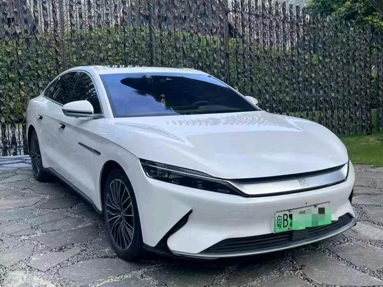 广州21年比亚迪汉3