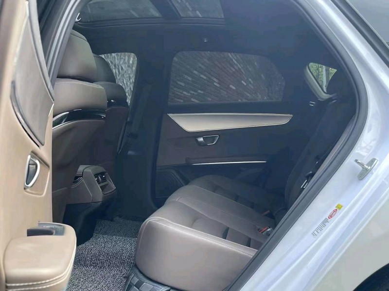 广州21年比亚迪汉6