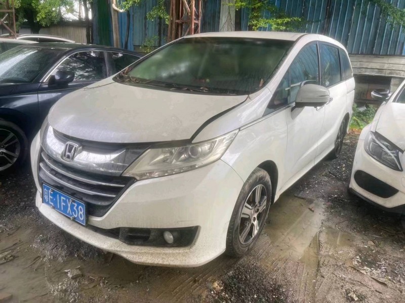 广州15年本田奥德赛2