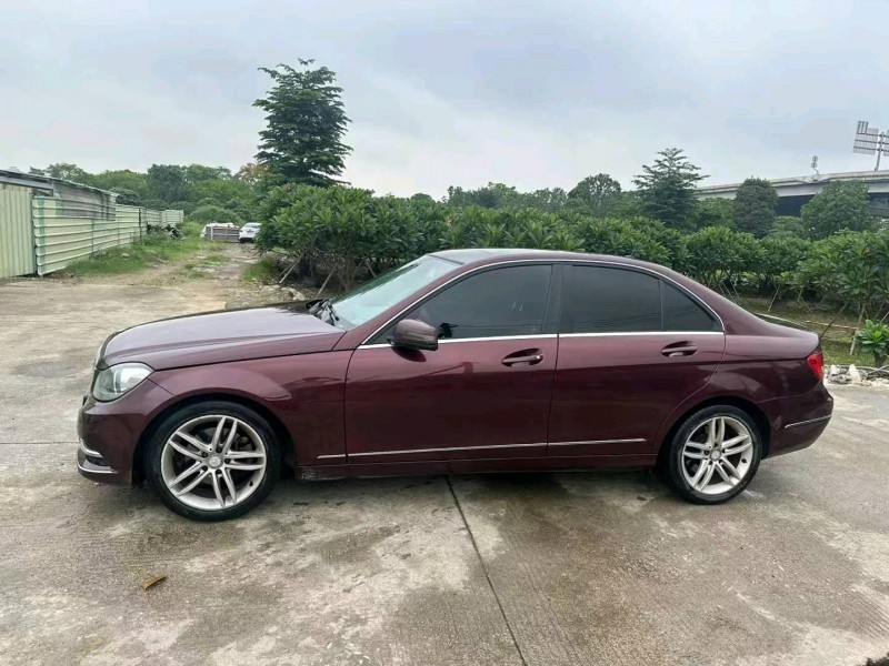 广州13年奔驰C5