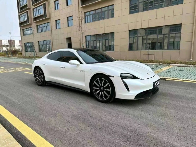 徐州22年保时捷Taycan2