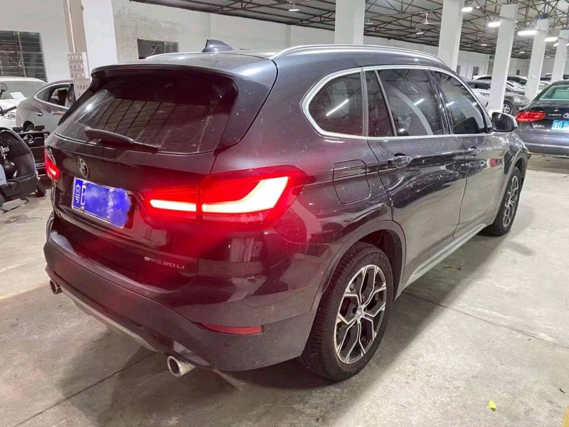 广州22年宝马X18