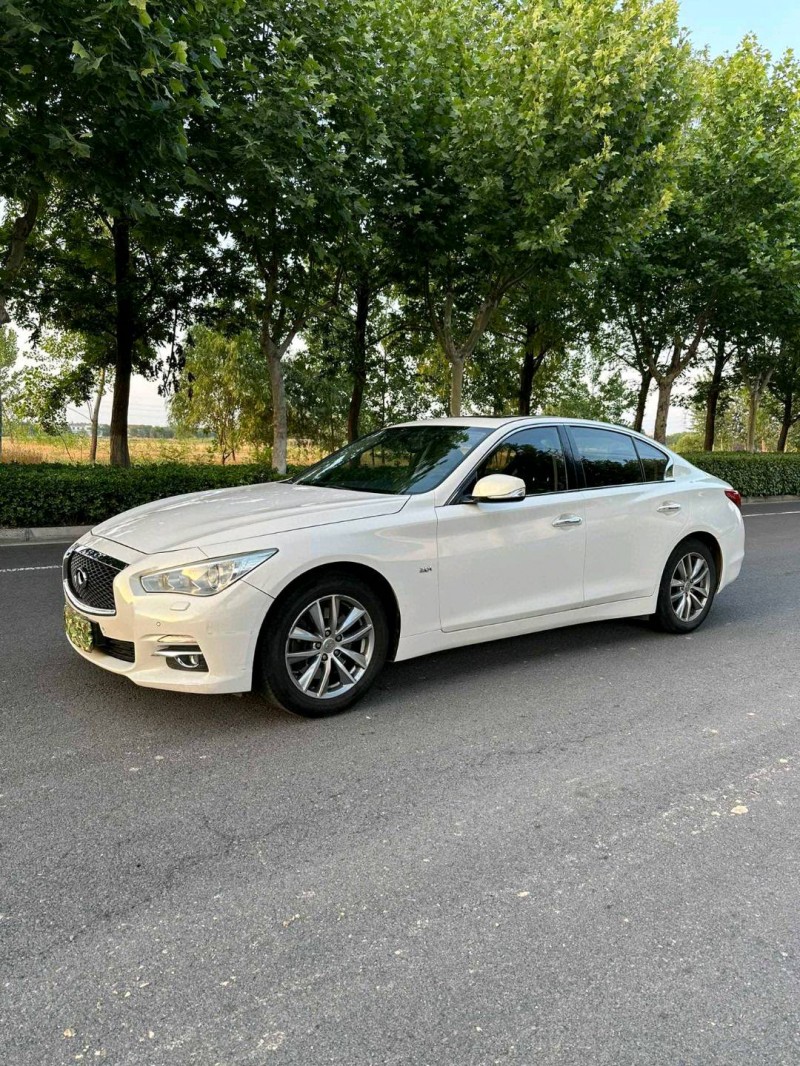 宿遷14年英菲尼迪Q502