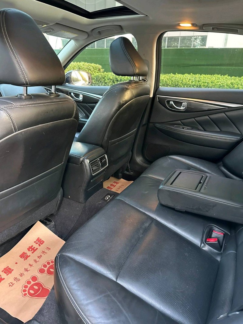 宿遷14年英菲尼迪Q504