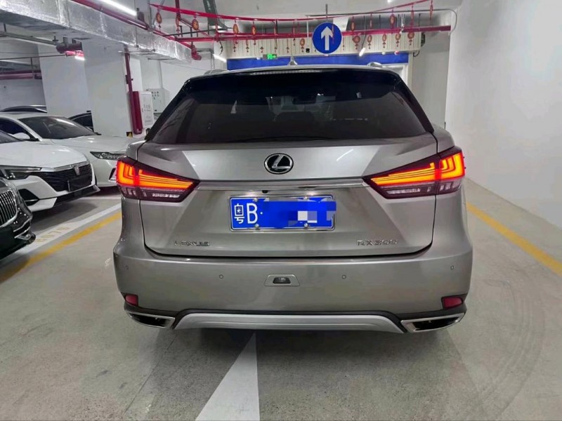 广州21年雷克萨斯RX9