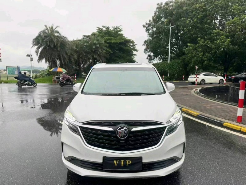 广州21年别克GL81