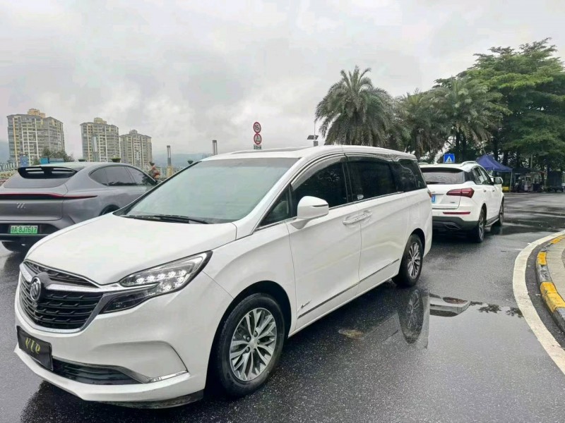 广州21年别克GL82