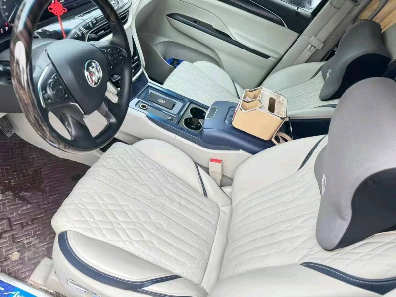 广州21年别克GL86