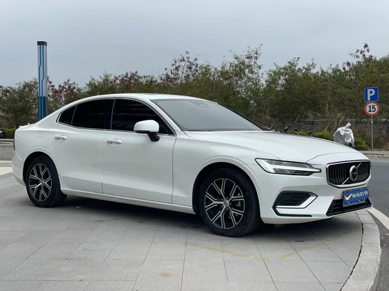 东莞22年沃尔沃S60L2