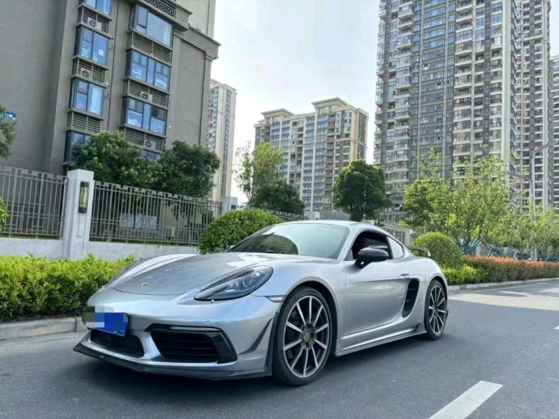 烟台19年保时捷7183