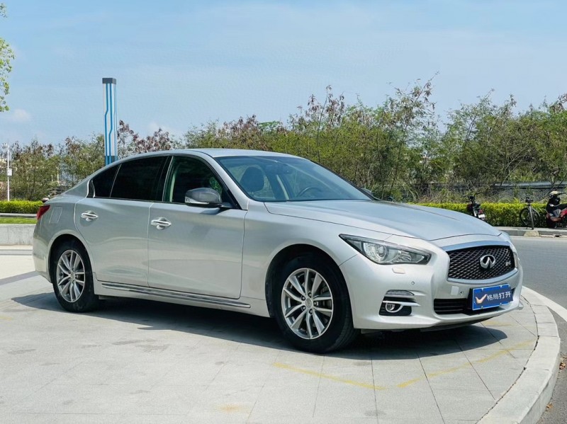 東莞16年英菲尼迪Q50L2