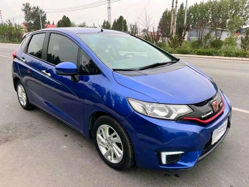 烟台15年本田飞度2