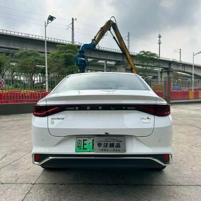佛山24年吉利帝豪9