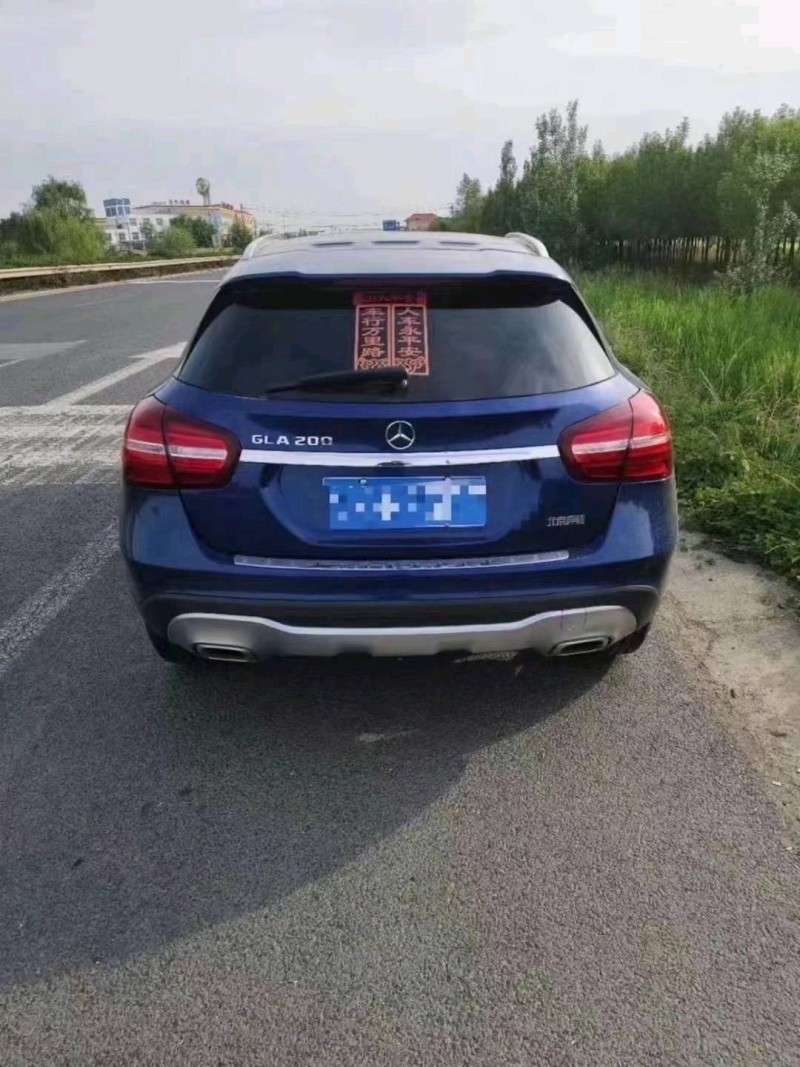 烟台19年奔驰GLA5