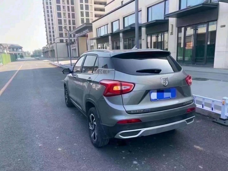 煙臺17年寶駿5107