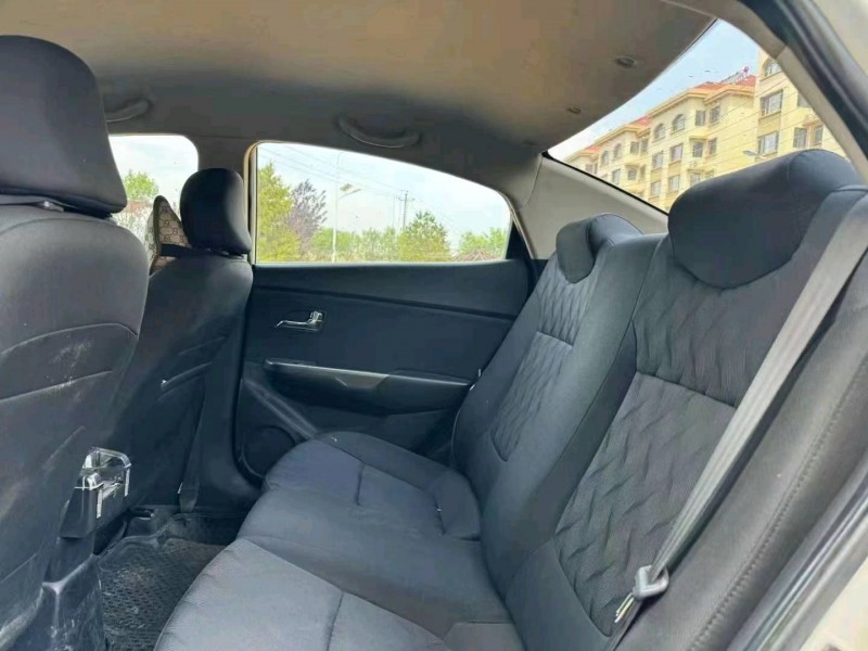 邯郸14年起亚K23