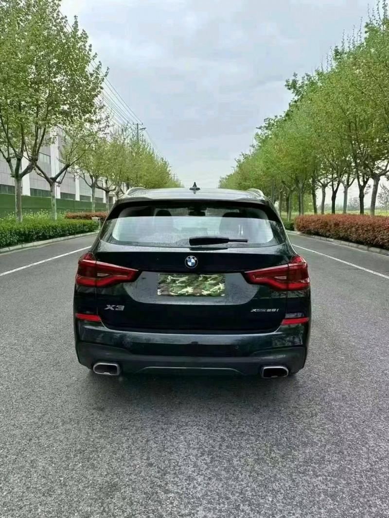 苏州21年宝马X38