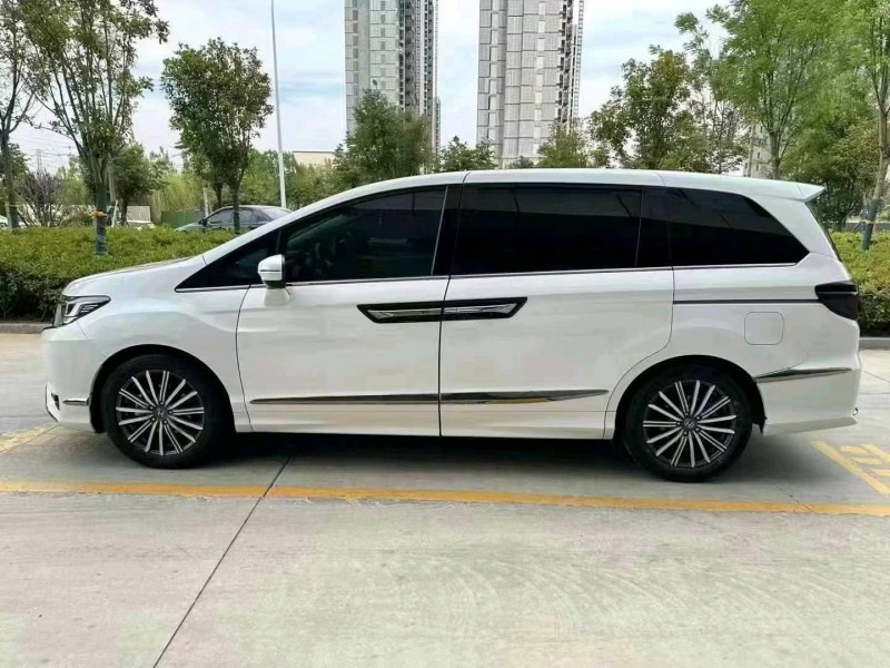 东营22年本田艾力绅3