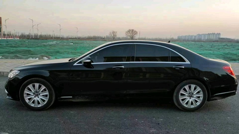 保定19年奔驰S8