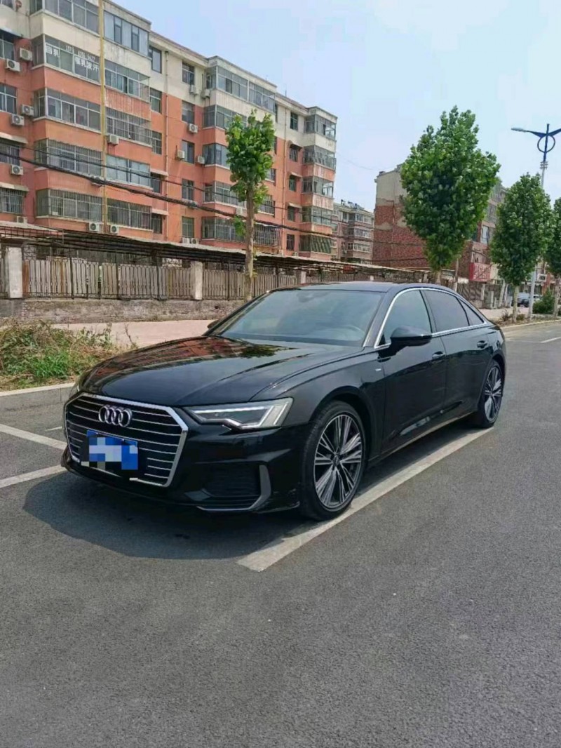 东营23年奥迪A4L3