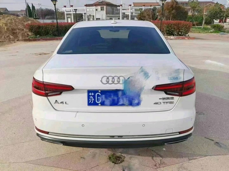苏州19年奥迪A4L4